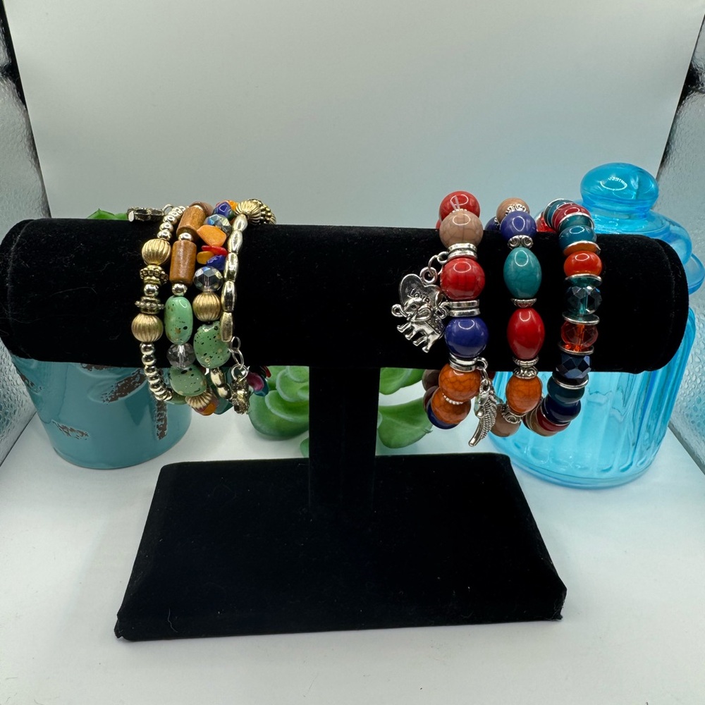 Set of 4 Beaded Fashion‎ Bracelets NEW